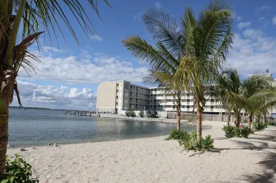Princess Bayside Beach Hotel Các khách sạn gần Tổ hợp giải trí Seacrets