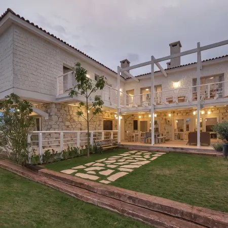 Ev Bharat Butique Hotel, Alaçatı