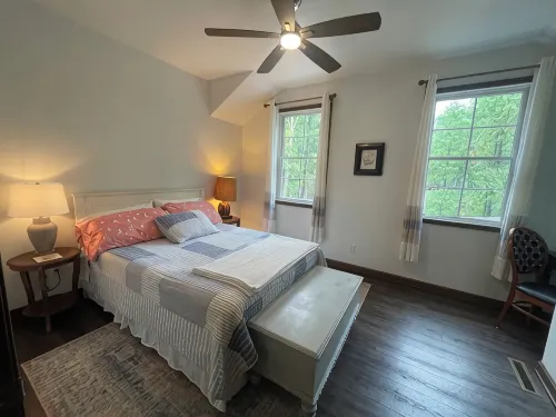 Beautiful NEW BUILD 3-bedroom home surrounded by nature Egg Harbor, Door County