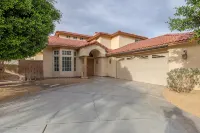 Sahara Solace - 10 mins from Coachella Festival - Heated Pool, Games, & Fun! - con encanto
