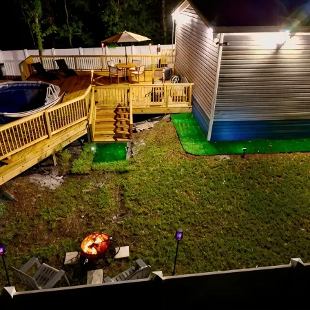 Saltwater Pool + Fire Pit Nights , Weeki Wachee