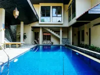 Driam Riverside Resort Hotels in Pasirjambu