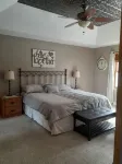 Beautiful house located 5 minutes drive to EAA AIRVENTUE
