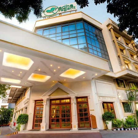 Radha Regent, Chennai Отели рядом с достопримечательностью «Бизнес-комплекс DLF IT Park»