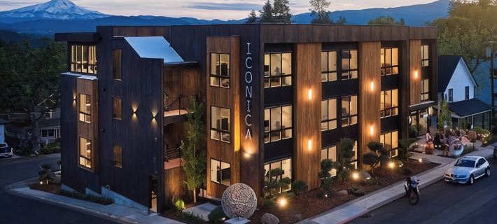 Two-bedroom suite, Mt Hood views, downtown White Salmon, suite 30 Hotels in Klickitat County