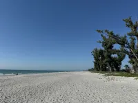 Captiva Island Bayside Villas 1 Bed 2 Bath sleep 4 Hotels in Captiva