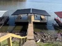 Peaceful Lakefront Cabin Hotels in Benton County