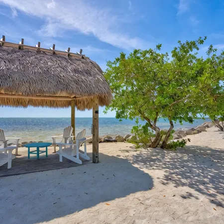 Summer Special! 5 Star Resort w/ Lagoon Pool Tennis GolfCart Kayaks Amenities