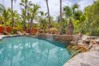 Beachfront Estate Sleeps 12! Walk Everywhere in Los Barriles with Pool & Spa - piscine