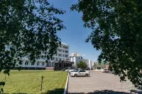 Nikolaevsky Hotel - Bãi đậu xe