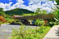 The Royal Bamboo Lodges