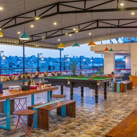goSTOPS PLUS Udaipur Gulab Bagh Отели рядом с достопримечательностью «Гулаб Баг и Зоопарк»