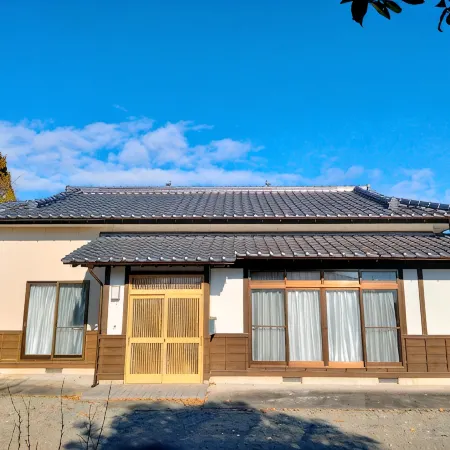 Private Japanese-style house for families and groups