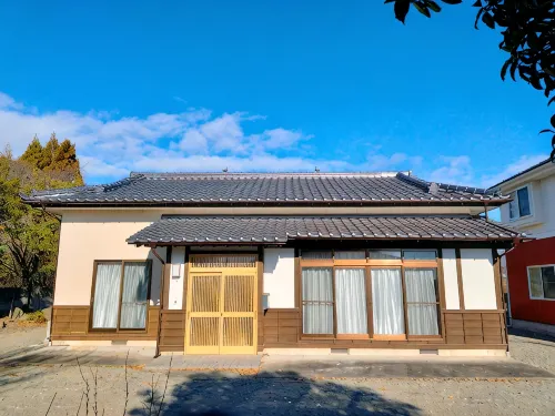 Private Japanese-style house for families and groups