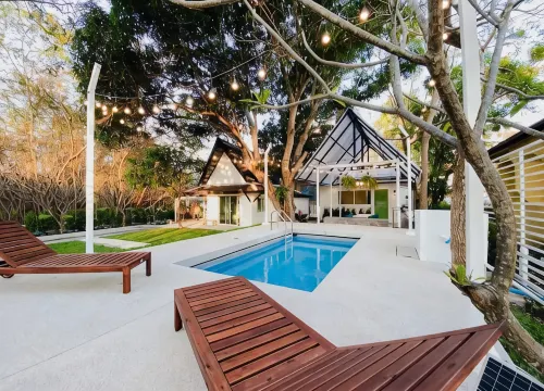 Private Garden house, Banrublom Rayong beach +Free wifi (Pool villa) - Villas