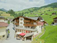 Aparthotel Dorfplatzl B&B Ξενοδοχεία στην πόλη Tux