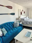 Special Rates for 2026!!!  Completely Remodeled Beachfront Home. - 4つ星