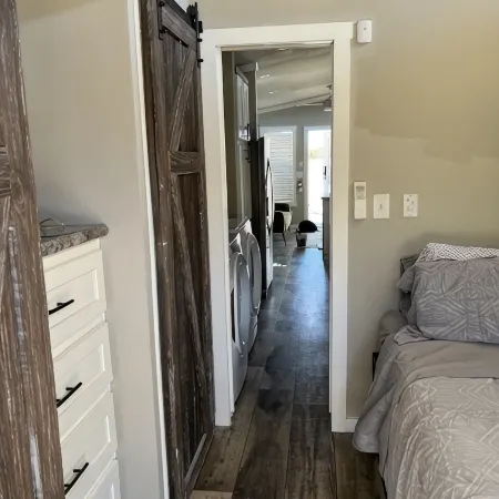 Texoma Getaway - Tiny House on a Cannabis Farm