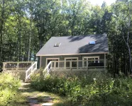 Hidden Gem on Beautiful Golden Pond