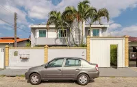 Large and charming apartment with AC near Florianópolis International Airport Hotels in Ribeirao da Ilha