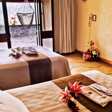 Hostal de la Luz - Spa Holistic Resort