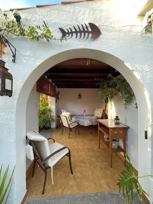 Bungalow con Césped Privado y Piscina de Agua Salada. En Maspalomas, GC! - 2 estrellas