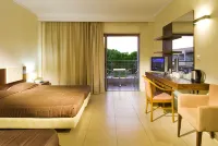 Blue Lagoon Resort - 4 ดาว