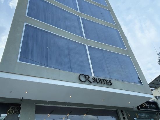 Hotel or Suites