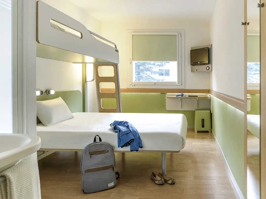 Hotel Ibis Budget Dole Aéroport - Dole