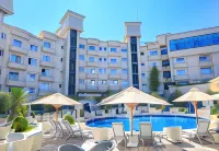 Tunis Grand Hotel - Pools