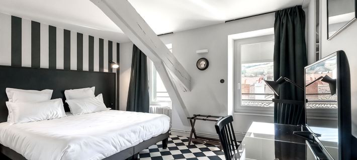 Urban Style Hotel des Carmes Hoteles en Cantal