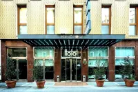 Canova Hotel - 3성급