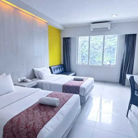 Hotel Dewanti