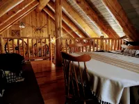 Secluded Log Cabin Bordering National Forest - 45 Minutes to Crater Lake - Chalets