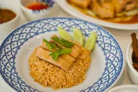 Kenikar Raintree Resort Chumphon - 朝食