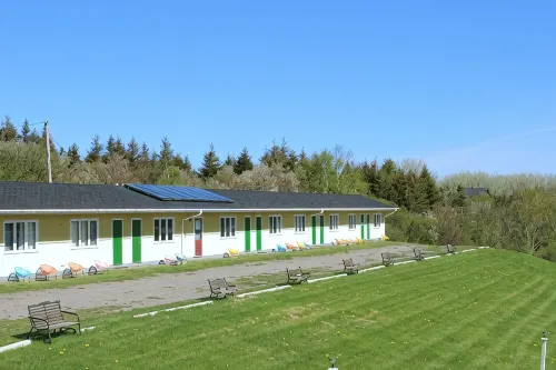 Duck Cove Inn - parking