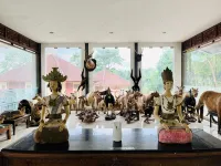 Bumi Kedaton Resort - parking