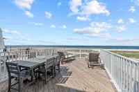 Beachfront Townhome / Private Pool / Family Friendly / Mexico Beach / Sleeps 14 - 4-Star