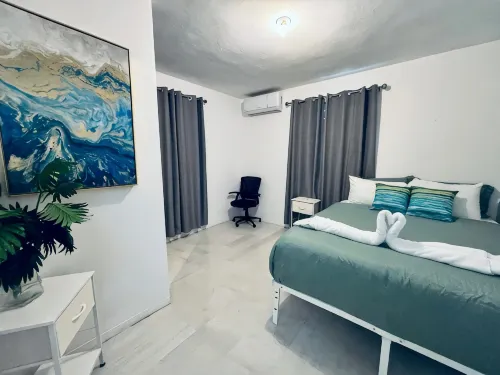 3-bedroom house in Dorado neighborhood with WiFi, AC