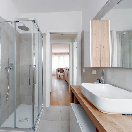 The Right House, Modern and Spacious Three-room Apartment Near Policlinico Monza