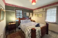 Charming Peaceful Two-Bedroom Apartment