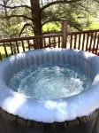 Cozy Cabin with AC, Heating, Hot Tub, at Painted Buffalo Resorts - Alppimaja