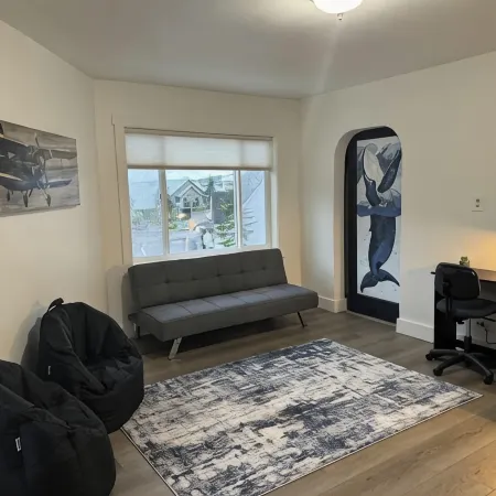 Spacious 3-bedroom apartment in beautiful downtown Ketchikan