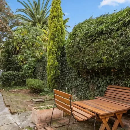 ‘Star Cottage’ historic, cosy and walking distance to CBD/Salamanca
