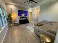 U Patio Oasis - 3 br - 2 bth