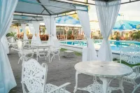 Puerto de San Juan Beach Resort Hotel and Residences - Meerblick