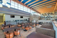 Ramada Plaza by Wyndham Gillette Conference Center - 3-Star