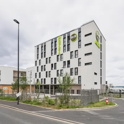 B&B Hotel Champigny-Sur-Marne Hotels near Chelles-Gournay RER Station