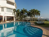 Hotel Cardoso Hotels near Central A