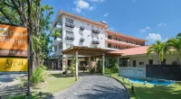 Court Meridian Hotel & Suites - Beach